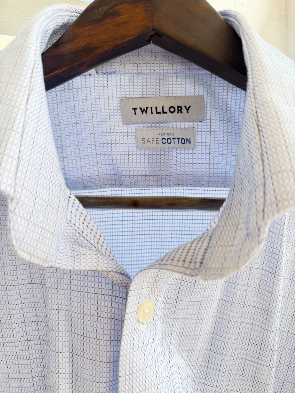 Twillory 16 34/35 Light Blue Check Safe Cotton Dress Shirt